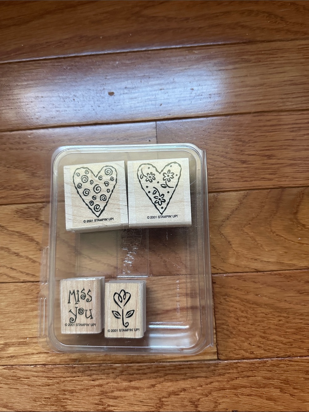 Stampin' Up! Wood Heart & 'Miss You' Stamp Set - Natural Wood, Black Impressions